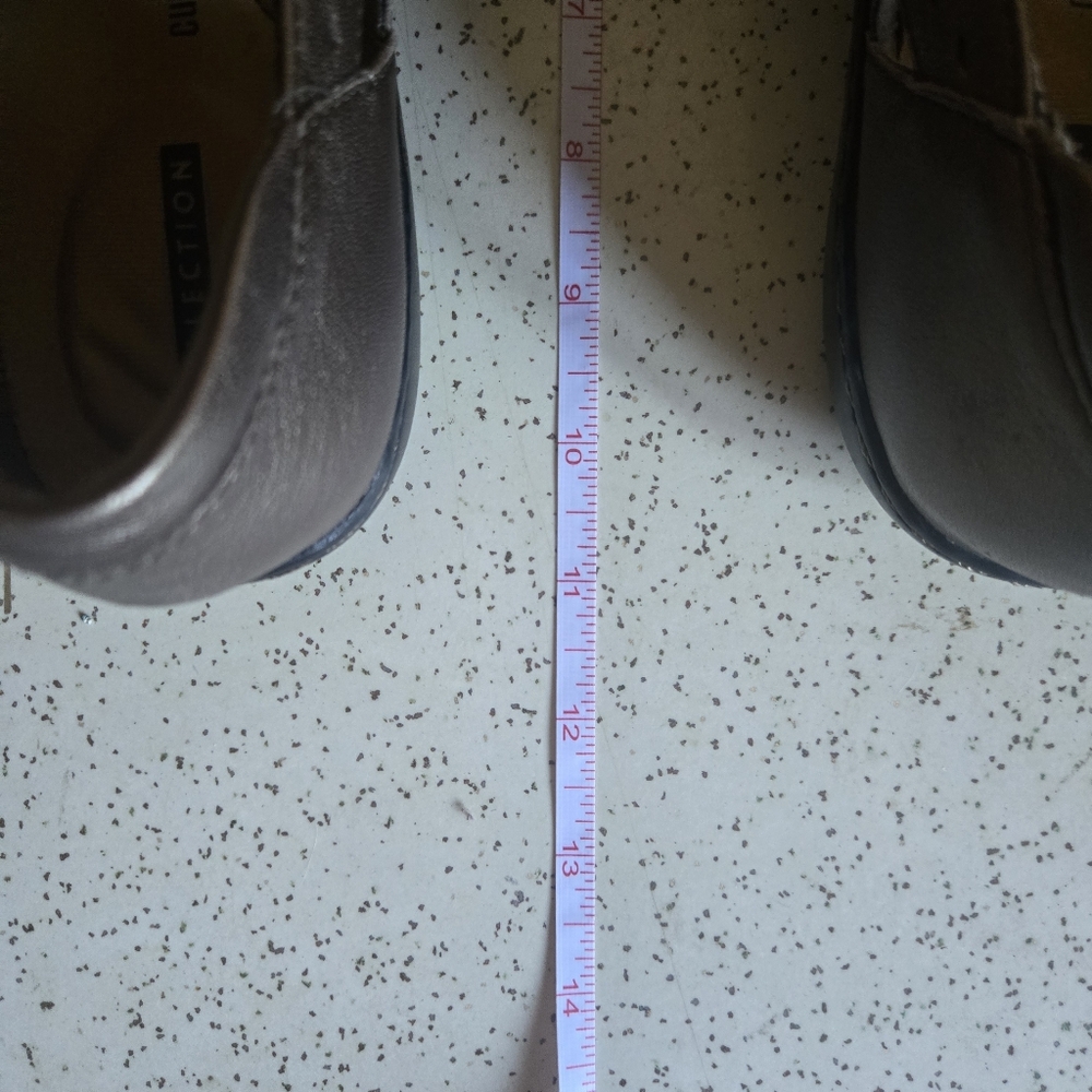 Collection By Clarks Leather Soft Cushion Pewter Color Slipon Shoes - Picture 8 of 8